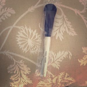 Bobbi Brown Blush Brush